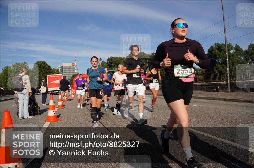 07.09.2025 - BARMER Alsterlauf Yannick Fuchs http://msf.ph/oto/8825327 07.09.2025 09:57:59 Laufen 4139, 3171, 2624, 52, 2843, 8295, 2798, 2553 meine-sportfotos.de