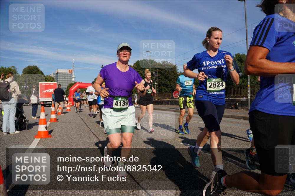 07.09.2025 - BARMER Alsterlauf Yannick Fuchs http://msf.ph/oto/8825342 07.09.2025 09:58:01 Laufen 4139, 4, 3, 4847, 4991, 2624 meine-sportfotos.de