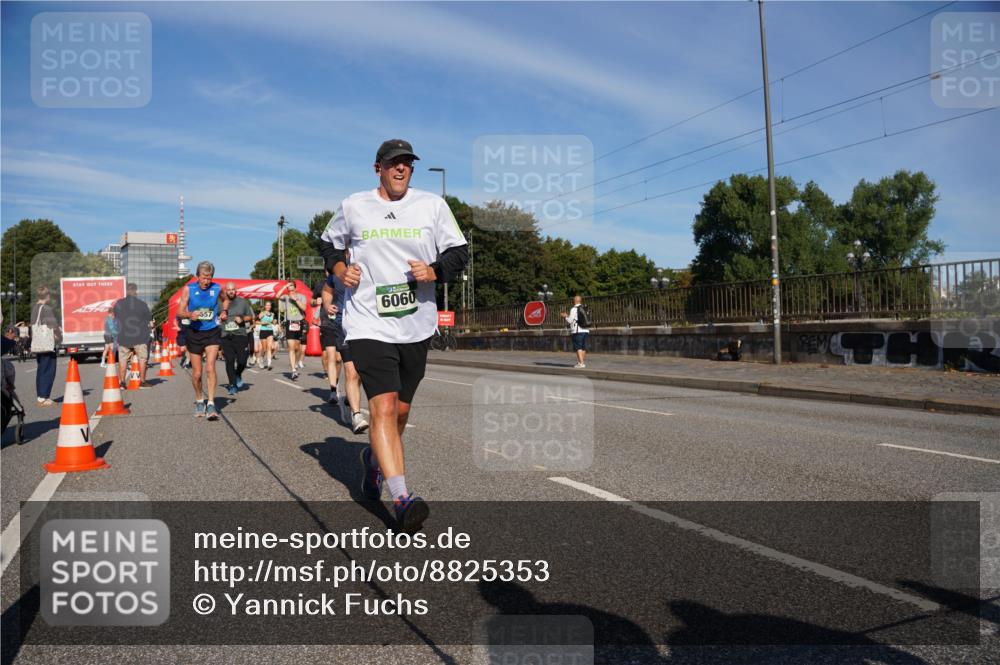 07.09.2025 - BARMER Alsterlauf Yannick Fuchs http://msf.ph/oto/8825353 07.09.2025 09:58:04 Laufen 557, 6060 meine-sportfotos.de