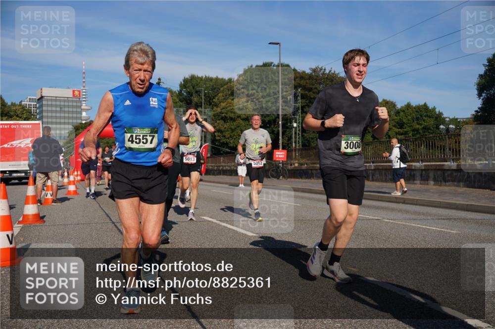 07.09.2025 - BARMER Alsterlauf Yannick Fuchs http://msf.ph/oto/8825361 07.09.2025 09:58:06 Laufen 36, 4557, 5013, 5012, 3008 meine-sportfotos.de