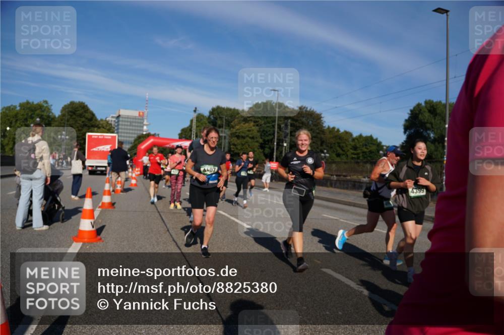 07.09.2025 - BARMER Alsterlauf Yannick Fuchs http://msf.ph/oto/8825380 07.09.2025 09:58:12 Laufen 4107, 4399 meine-sportfotos.de