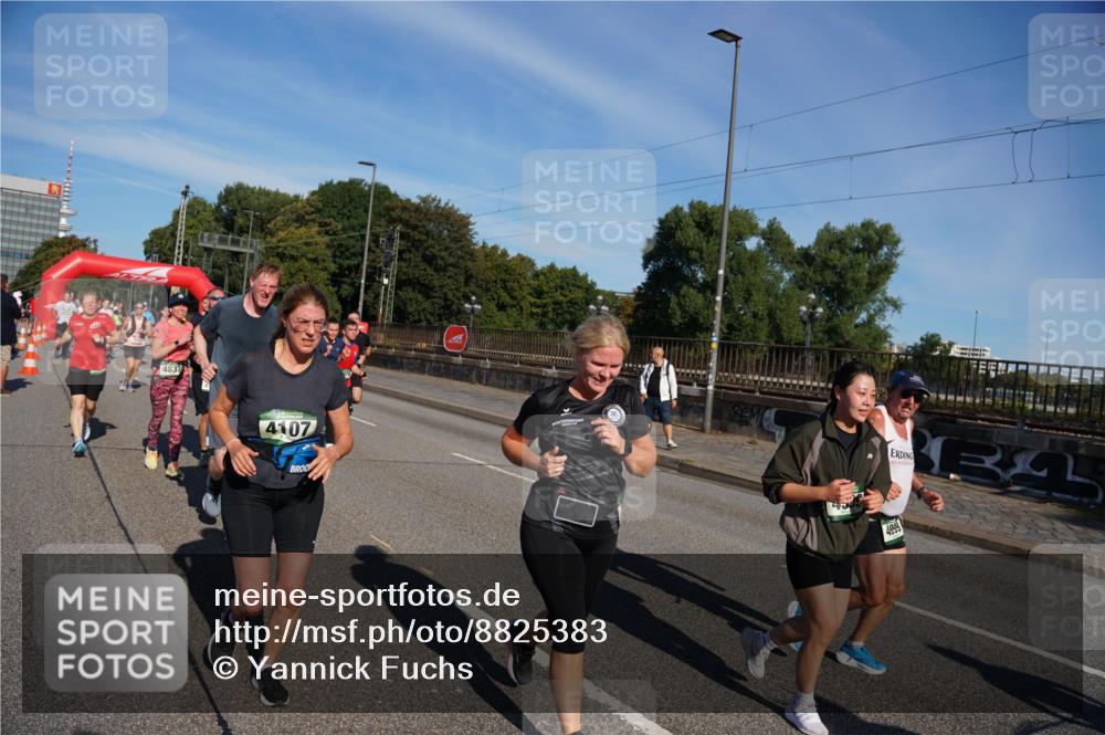 07.09.2025 - BARMER Alsterlauf Yannick Fuchs http://msf.ph/oto/8825383 07.09.2025 09:58:12 Laufen 4837, 4107, 4999, 345 meine-sportfotos.de