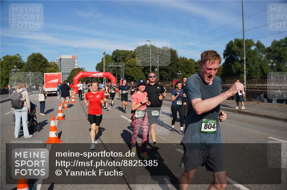 07.09.2025 - BARMER Alsterlauf Yannick Fuchs http://msf.ph/oto/8825385 07.09.2025 09:58:14 Laufen 4837, 2100, 3762, 8047 meine-sportfotos.de