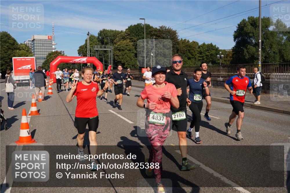 07.09.2025 - BARMER Alsterlauf Yannick Fuchs http://msf.ph/oto/8825388 07.09.2025 09:58:14 Laufen 5508, 5508, 4837, 2100, 3762, 4976 meine-sportfotos.de