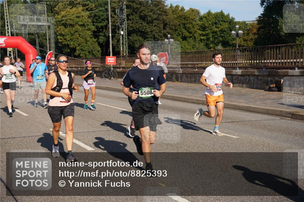 07.09.2025 - BARMER Alsterlauf Yannick Fuchs http://msf.ph/oto/8825393 07.09.2025 09:58:16 Laufen 3270, 4707, 5508, 3214 meine-sportfotos.de
