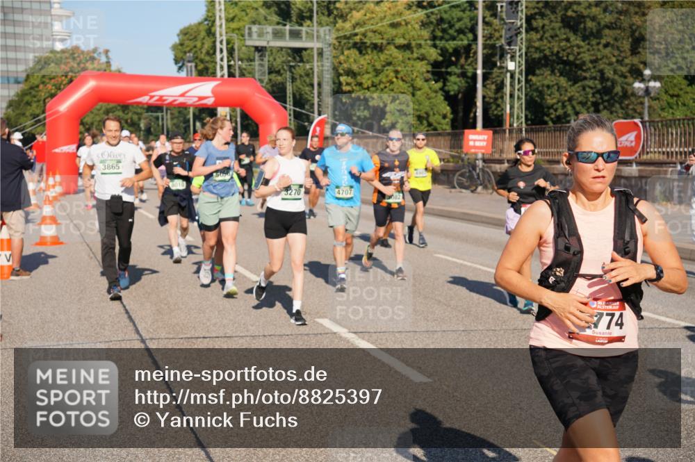 07.09.2025 - BARMER Alsterlauf Yannick Fuchs http://msf.ph/oto/8825397 07.09.2025 09:58:17 Laufen 3865, 3270, 4707, 082, 36, 774 meine-sportfotos.de