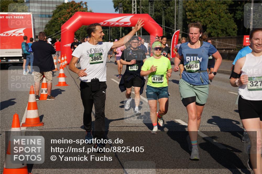 07.09.2025 - BARMER Alsterlauf Yannick Fuchs http://msf.ph/oto/8825405 07.09.2025 09:58:19 Laufen 3865, 8010, 4708, 2024, 5056, 824, 136, 327 meine-sportfotos.de