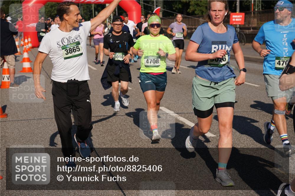 07.09.2025 - BARMER Alsterlauf Yannick Fuchs http://msf.ph/oto/8825406 07.09.2025 09:58:19 Laufen 3865, 8010, 4708, 5655, 2024, 470 meine-sportfotos.de