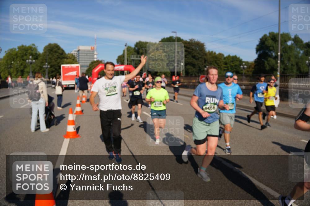 07.09.2025 - BARMER Alsterlauf Yannick Fuchs http://msf.ph/oto/8825409 07.09.2025 09:58:20 Laufen 3865, 066 meine-sportfotos.de