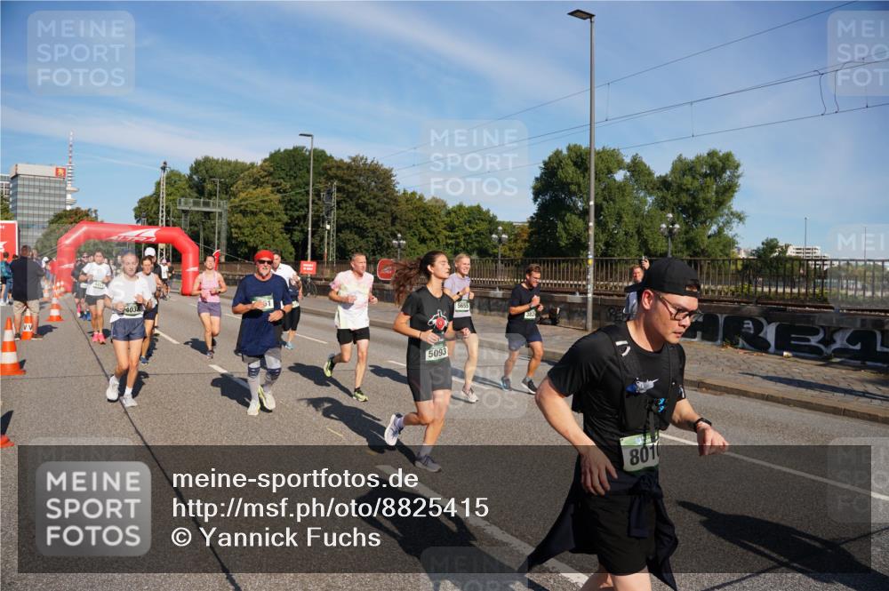 07.09.2025 - BARMER Alsterlauf Yannick Fuchs http://msf.ph/oto/8825415 07.09.2025 09:58:22 Laufen 4038, 5093, 5655, 801 meine-sportfotos.de