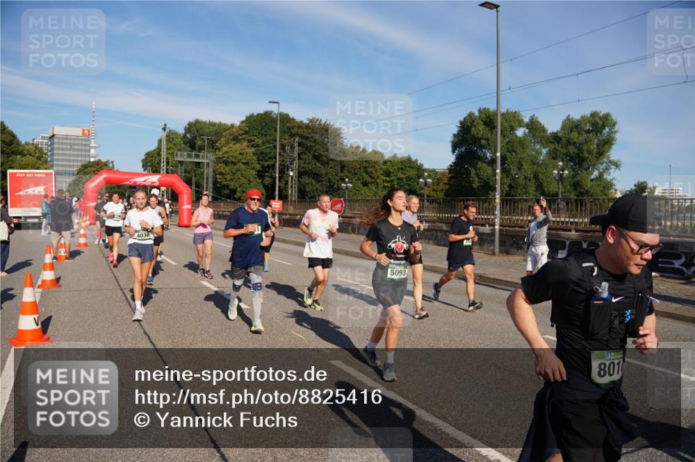 07.09.2025 - BARMER Alsterlauf Yannick Fuchs http://msf.ph/oto/8825416 07.09.2025 09:58:22 Laufen 4038, 5093, 801 meine-sportfotos.de