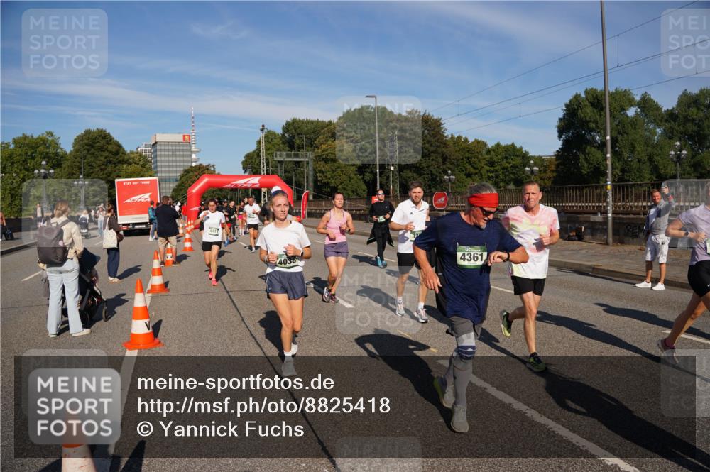 07.09.2025 - BARMER Alsterlauf Yannick Fuchs http://msf.ph/oto/8825418 07.09.2025 09:58:23 Laufen 4038, 4361 meine-sportfotos.de