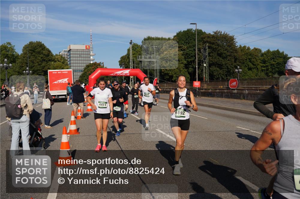 07.09.2025 - BARMER Alsterlauf Yannick Fuchs http://msf.ph/oto/8825424 07.09.2025 09:58:25 Laufen 4411, 6091, 3524, 6192 meine-sportfotos.de