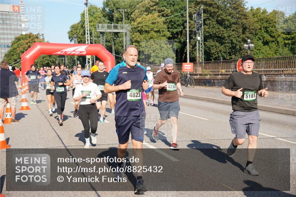 07.09.2025 - BARMER Alsterlauf Yannick Fuchs http://msf.ph/oto/8825432 07.09.2025 09:58:31 Laufen 2693, 5540, 56, 2667, 4823, 4232, 5181 meine-sportfotos.de
