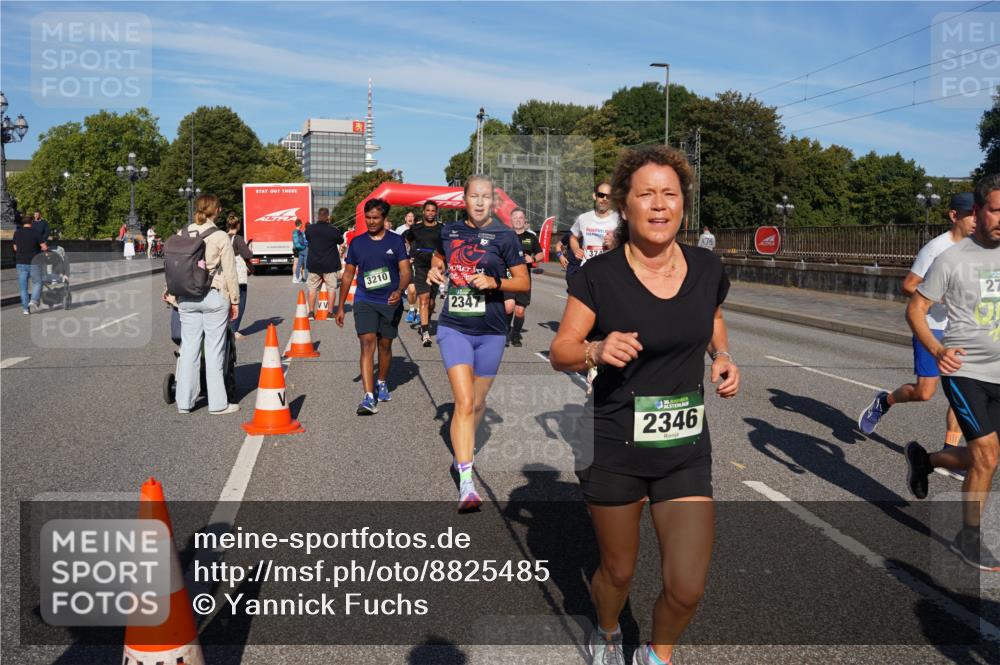 07.09.2025 - BARMER Alsterlauf Yannick Fuchs http://msf.ph/oto/8825485 07.09.2025 09:58:47 Laufen 3210, 2347, 2346, 27 meine-sportfotos.de