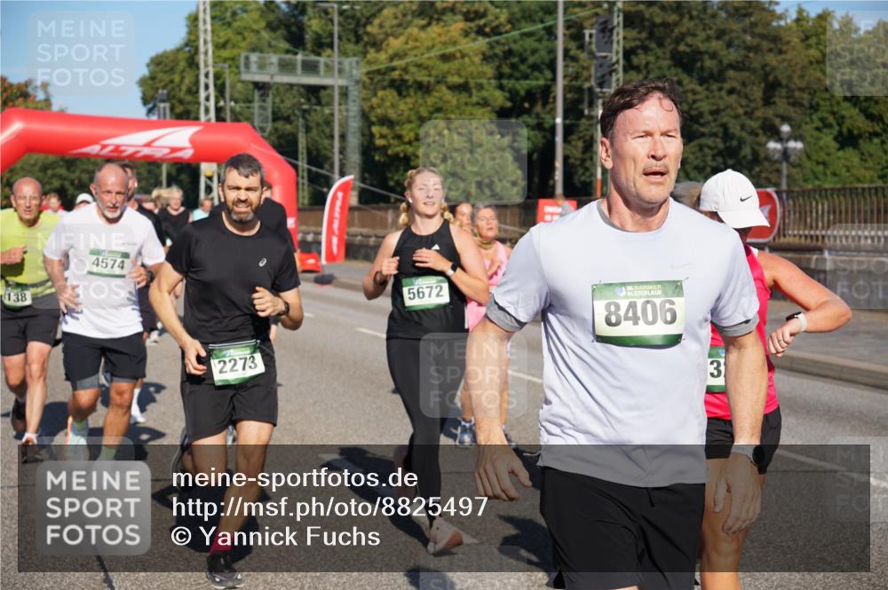 07.09.2025 - BARMER Alsterlauf Yannick Fuchs http://msf.ph/oto/8825497 07.09.2025 09:58:52 Laufen 138, 4574, 2273, 5672, 36, 8406, 3 meine-sportfotos.de