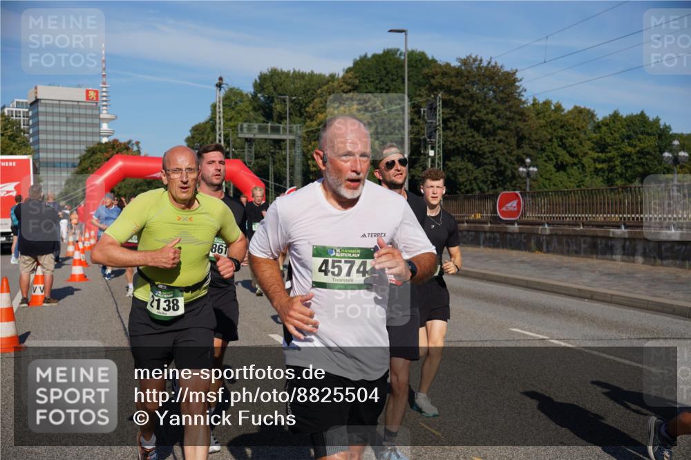 07.09.2025 - BARMER Alsterlauf Yannick Fuchs http://msf.ph/oto/8825504 07.09.2025 09:58:54 Laufen 138, 861, 636, 4574 meine-sportfotos.de