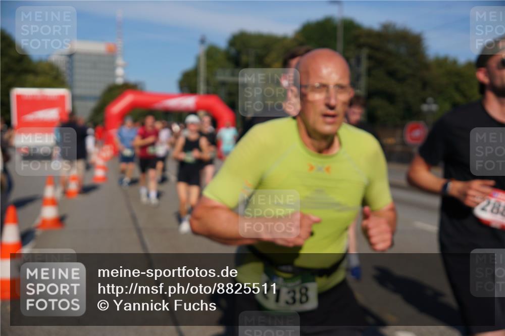 07.09.2025 - BARMER Alsterlauf Yannick Fuchs http://msf.ph/oto/8825511 07.09.2025 09:58:55 Laufen 138, 288 meine-sportfotos.de
