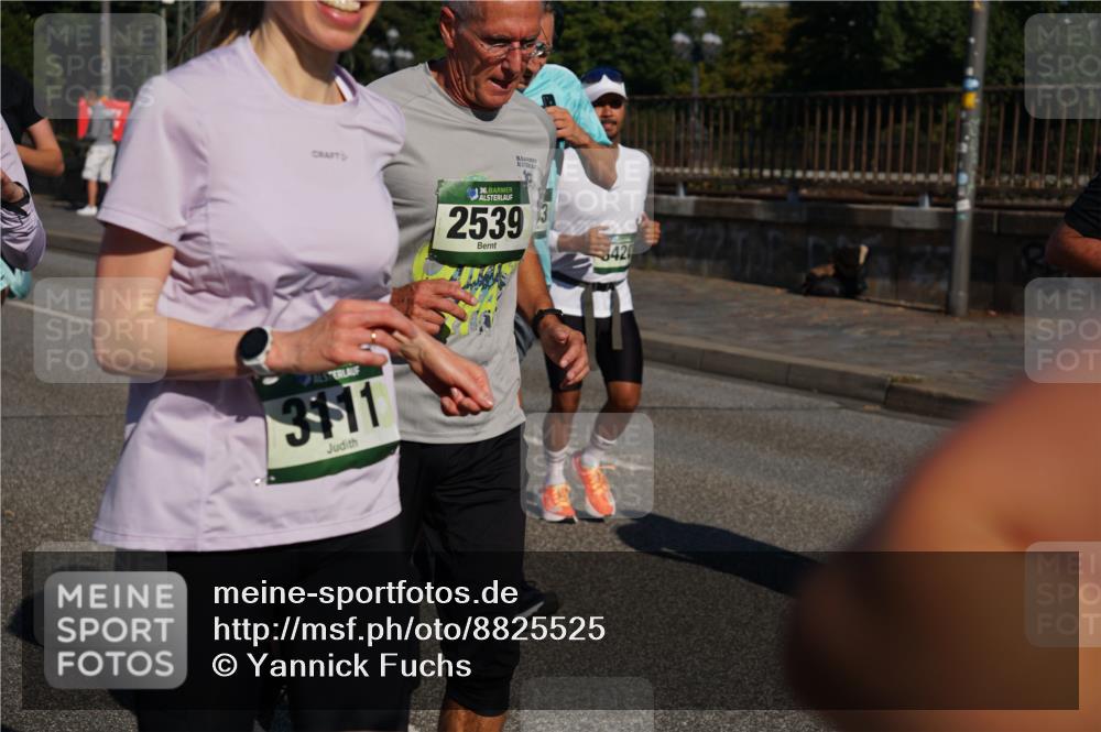 07.09.2025 - BARMER Alsterlauf Yannick Fuchs http://msf.ph/oto/8825525 07.09.2025 09:59:00 Laufen 3111, 36, 2539, 3420 meine-sportfotos.de