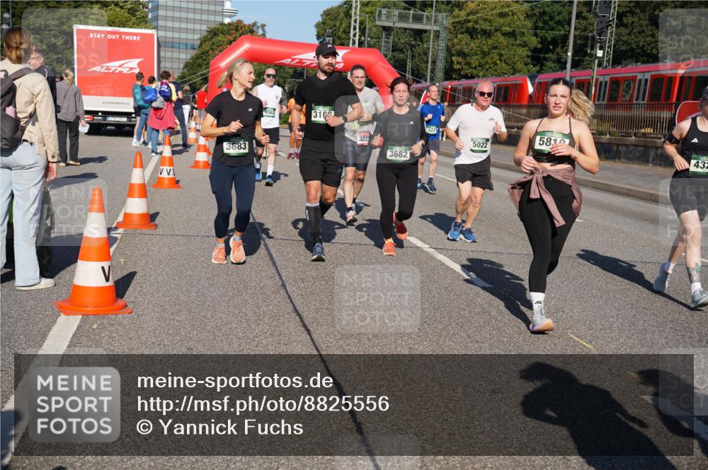 07.09.2025 - BARMER Alsterlauf Yannick Fuchs http://msf.ph/oto/8825556 07.09.2025 09:59:09 Laufen 3683, 4562, 316, 1, 322, 3682, 5221, 5810, 5022, 432 meine-sportfotos.de