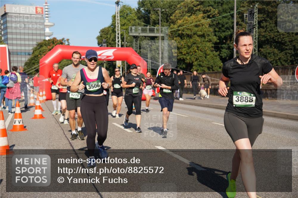 07.09.2025 - BARMER Alsterlauf Yannick Fuchs http://msf.ph/oto/8825572 07.09.2025 09:59:20 Laufen 4278, 3506, 584, 36, 3888 meine-sportfotos.de