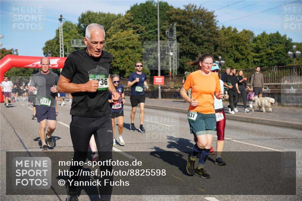 07.09.2025 - BARMER Alsterlauf Yannick Fuchs http://msf.ph/oto/8825598 07.09.2025 09:59:36 Laufen 3137, 35, 736, 6207, 2306, 531, 26 meine-sportfotos.de