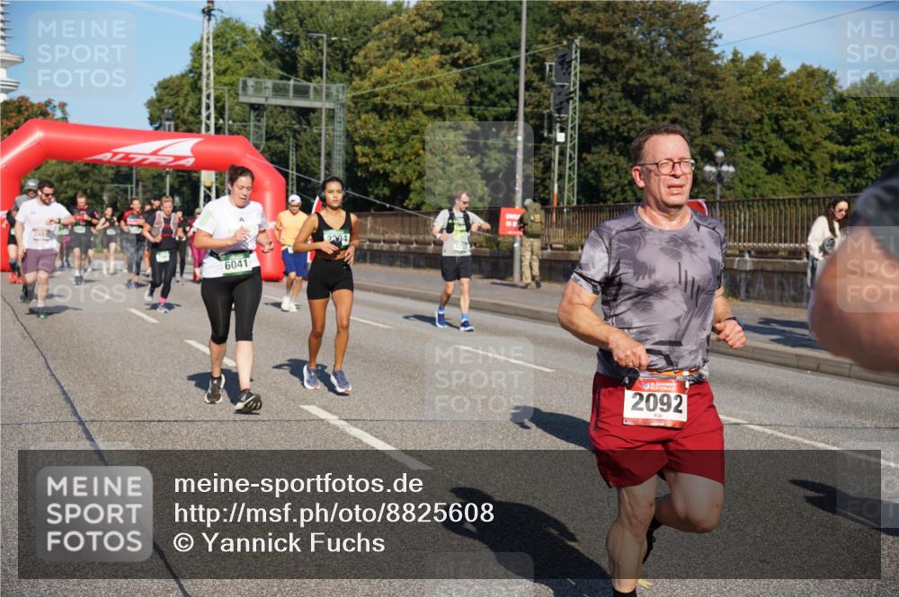 07.09.2025 - BARMER Alsterlauf Yannick Fuchs http://msf.ph/oto/8825608 07.09.2025 09:59:39 Laufen 2294, 6041, 2092 meine-sportfotos.de