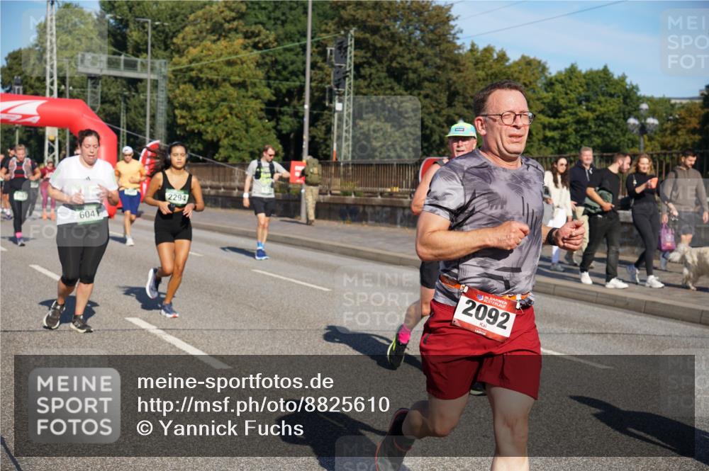 07.09.2025 - BARMER Alsterlauf Yannick Fuchs http://msf.ph/oto/8825610 07.09.2025 09:59:39 Laufen 6041, 2294, 36, 2092 meine-sportfotos.de