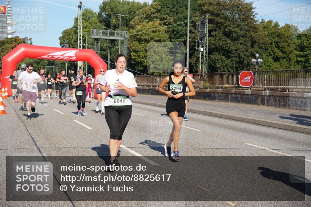 07.09.2025 - BARMER Alsterlauf Yannick Fuchs http://msf.ph/oto/8825617 07.09.2025 09:59:40 Laufen 2818, 2947, 6041, 2294 meine-sportfotos.de