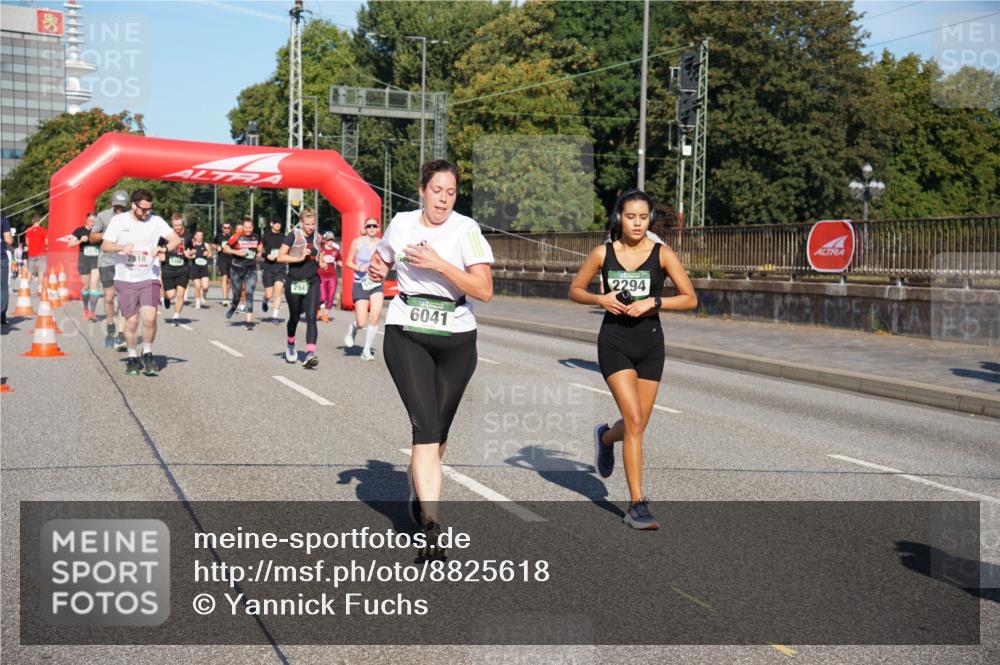 07.09.2025 - BARMER Alsterlauf Yannick Fuchs http://msf.ph/oto/8825618 07.09.2025 09:59:40 Laufen 2947, 6041, 2294 meine-sportfotos.de