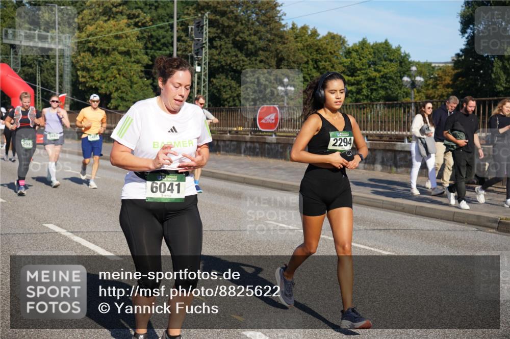 07.09.2025 - BARMER Alsterlauf Yannick Fuchs http://msf.ph/oto/8825622 07.09.2025 09:59:41 Laufen 2947, 5483, 36, 6041, 2294 meine-sportfotos.de