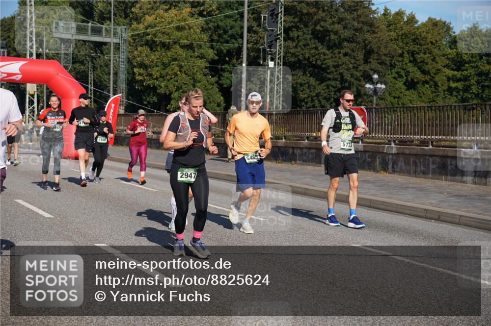 07.09.2025 - BARMER Alsterlauf Yannick Fuchs http://msf.ph/oto/8825624 07.09.2025 09:59:43 Laufen 2455, 4180, 2947, 5485, 5733 meine-sportfotos.de