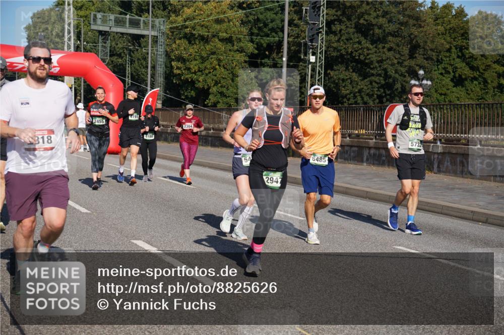 07.09.2025 - BARMER Alsterlauf Yannick Fuchs http://msf.ph/oto/8825626 07.09.2025 09:59:43 Laufen 318, 2455, 4191, 4180, 2304, 54, 2947, 5485, 5733 meine-sportfotos.de