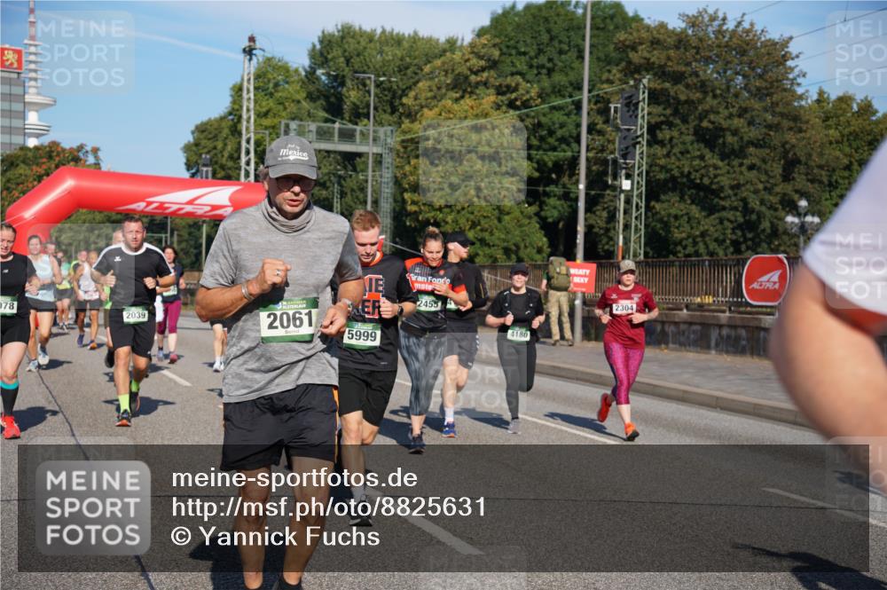 07.09.2025 - BARMER Alsterlauf Yannick Fuchs http://msf.ph/oto/8825631 07.09.2025 09:59:46 Laufen 78, 2039, 2061, 5999, 2455, 4180, 2304 meine-sportfotos.de