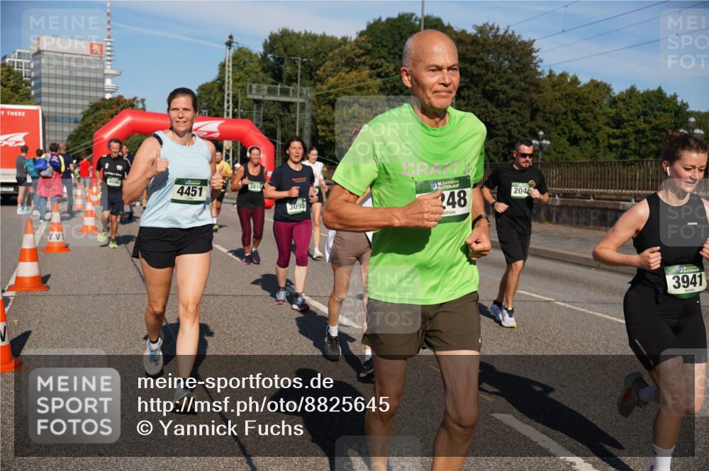 07.09.2025 - BARMER Alsterlauf Yannick Fuchs http://msf.ph/oto/8825645 07.09.2025 09:59:51 Laufen 4451, 2814, 3095, 36, 248, 204, 3941 meine-sportfotos.de