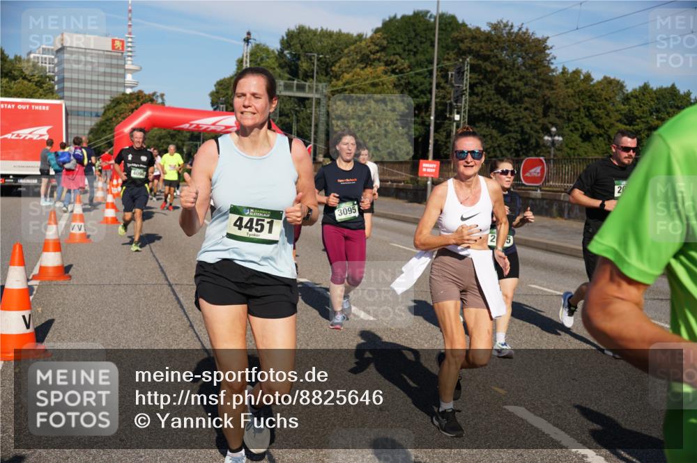 07.09.2025 - BARMER Alsterlauf Yannick Fuchs http://msf.ph/oto/8825646 07.09.2025 09:59:51 Laufen 4096, 36, 4451, 3095, 20, 2, 5 meine-sportfotos.de