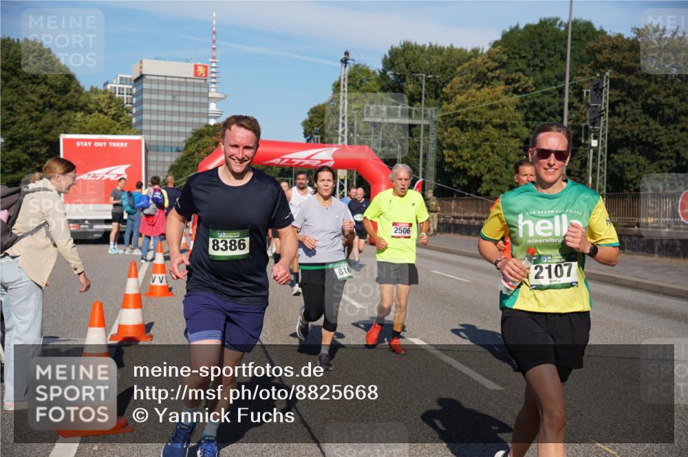 07.09.2025 - BARMER Alsterlauf Yannick Fuchs http://msf.ph/oto/8825668 07.09.2025 09:59:57 Laufen 8386, 816, 2506, 2107 meine-sportfotos.de