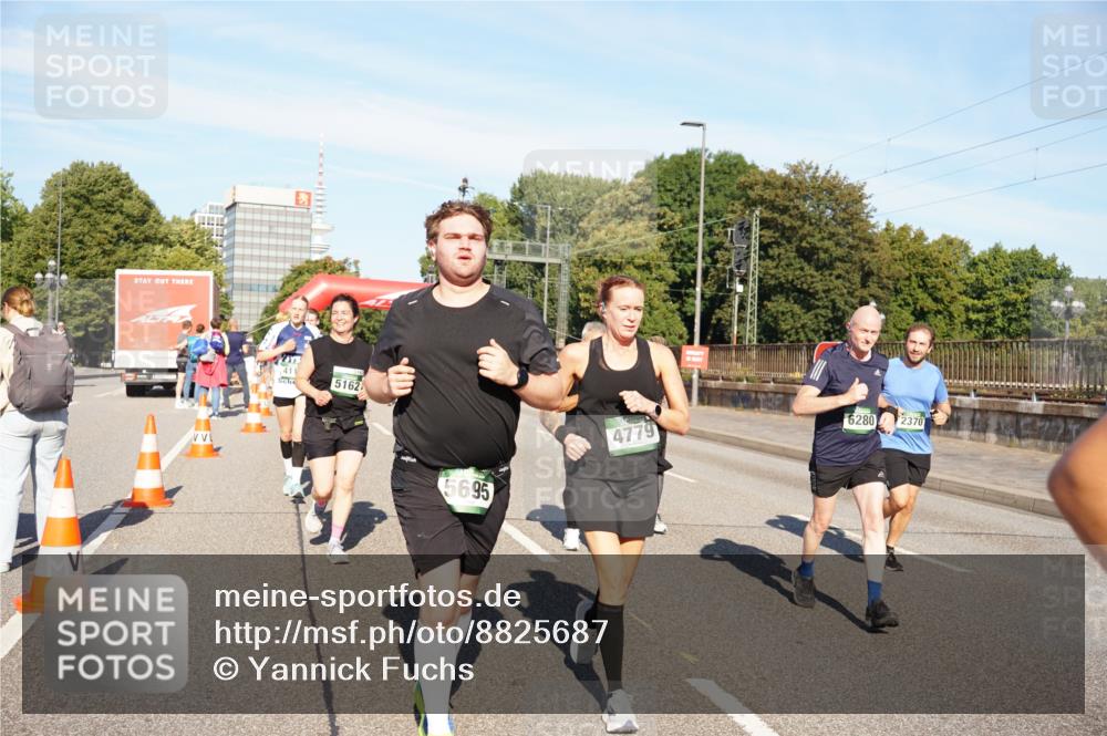 07.09.2025 - BARMER Alsterlauf Yannick Fuchs http://msf.ph/oto/8825687 07.09.2025 10:00:02 Laufen 411, 5162, 5695, 4779, 6280, 2370 meine-sportfotos.de