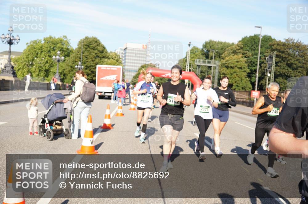 07.09.2025 - BARMER Alsterlauf Yannick Fuchs http://msf.ph/oto/8825692 07.09.2025 10:00:03 Laufen 2371 meine-sportfotos.de