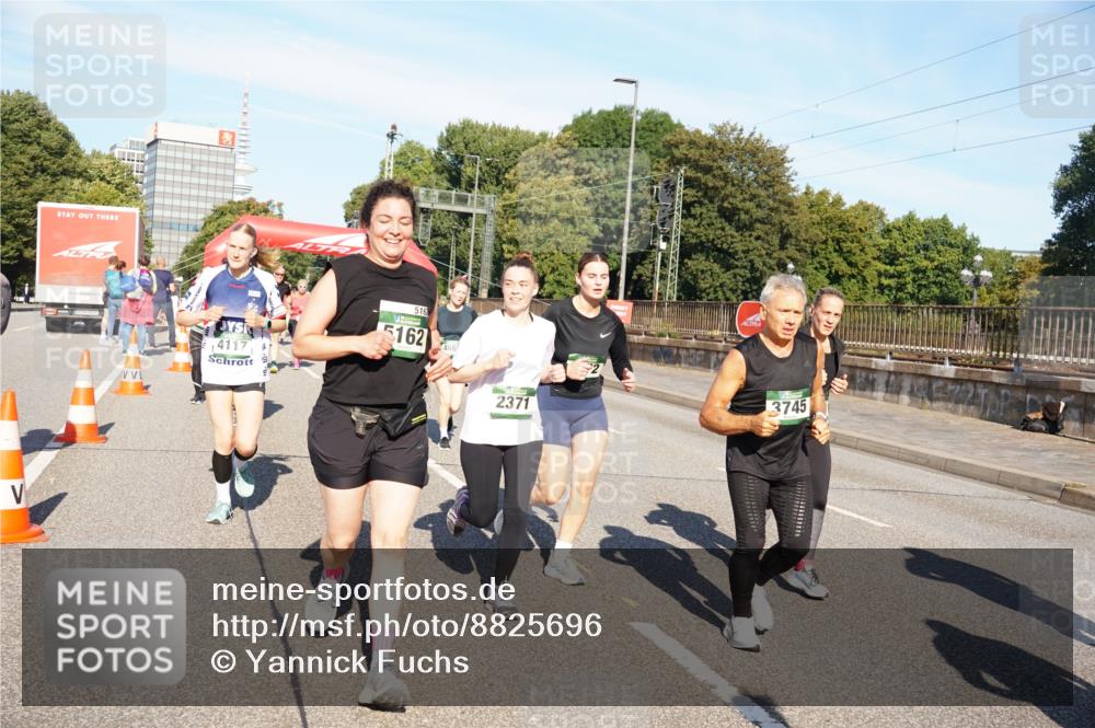 07.09.2025 - BARMER Alsterlauf Yannick Fuchs http://msf.ph/oto/8825696 07.09.2025 10:00:04 Laufen 4117, 516, 5162, 2371, 3745 meine-sportfotos.de