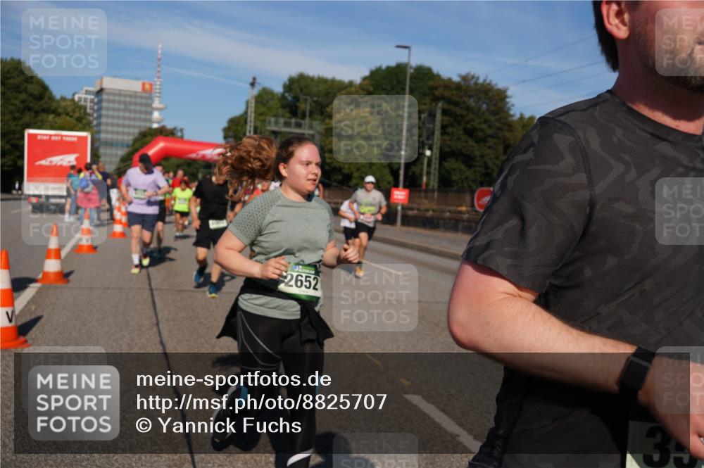 07.09.2025 - BARMER Alsterlauf Yannick Fuchs http://msf.ph/oto/8825707 07.09.2025 10:00:07 Laufen 2652, 35 meine-sportfotos.de