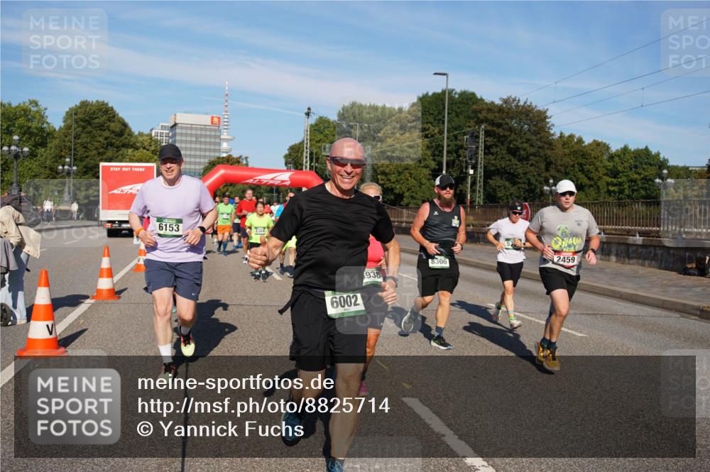 07.09.2025 - BARMER Alsterlauf Yannick Fuchs http://msf.ph/oto/8825714 07.09.2025 10:00:10 Laufen 6153, 2364, 6002, 938, 8306, 2459 meine-sportfotos.de