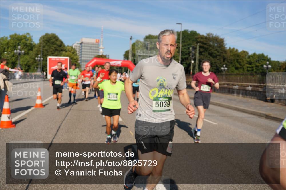 07.09.2025 - BARMER Alsterlauf Yannick Fuchs http://msf.ph/oto/8825729 07.09.2025 10:00:13 Laufen 2364, 5039 meine-sportfotos.de
