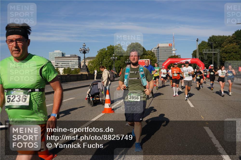 07.09.2025 - BARMER Alsterlauf Yannick Fuchs http://msf.ph/oto/8825749 07.09.2025 10:00:17 Laufen 36, 5236, 2956, 2118, 4868, 6854, 4674, 3352 meine-sportfotos.de