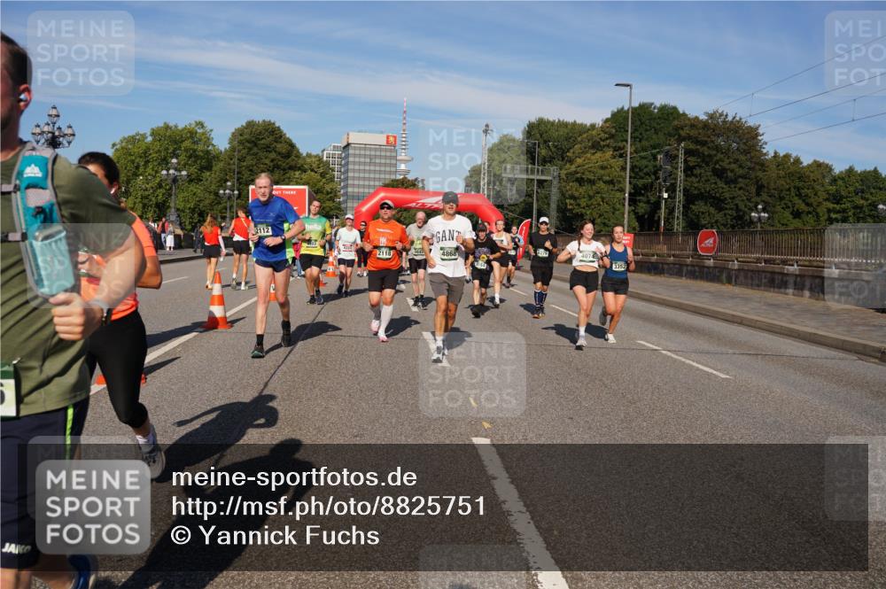 07.09.2025 - BARMER Alsterlauf Yannick Fuchs http://msf.ph/oto/8825751 07.09.2025 10:00:18 Laufen 2112, 2118, 4868, 4074, 3352 meine-sportfotos.de