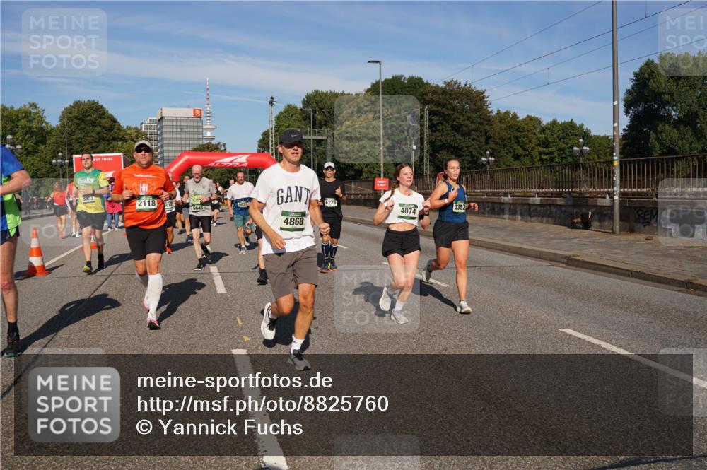 07.09.2025 - BARMER Alsterlauf Yannick Fuchs http://msf.ph/oto/8825760 07.09.2025 10:00:19 Laufen 5303, 2118, 01, 60312, 5645, 4868, 6279, 4074, 3352 meine-sportfotos.de