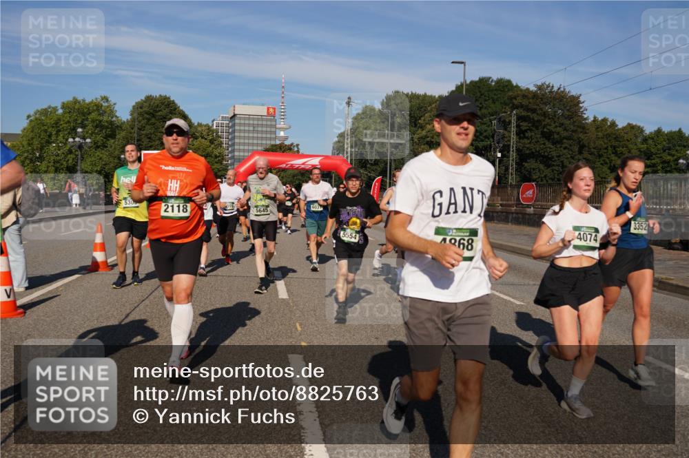 07.09.2025 - BARMER Alsterlauf Yannick Fuchs http://msf.ph/oto/8825763 07.09.2025 10:00:20 Laufen 530, 2118, 5645, 6031, 5554, 4074, 4968, 3352 meine-sportfotos.de