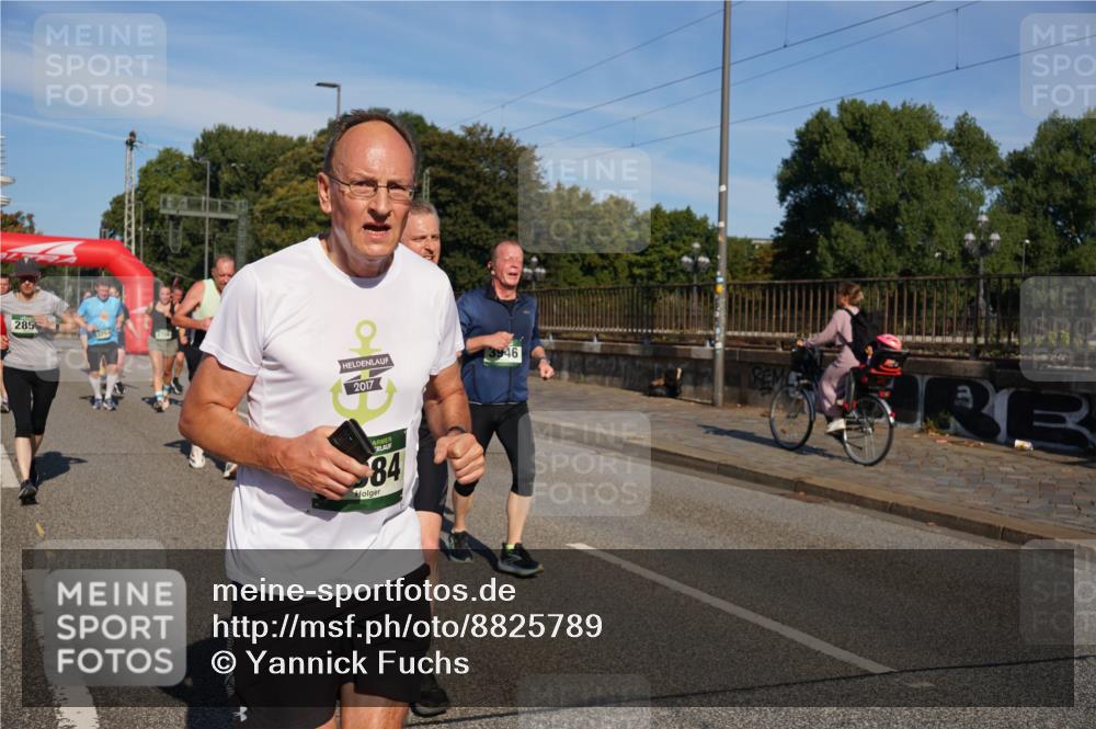 07.09.2025 - BARMER Alsterlauf Yannick Fuchs http://msf.ph/oto/8825789 07.09.2025 10:00:29 Laufen 285, 2017, 84, 3946 meine-sportfotos.de