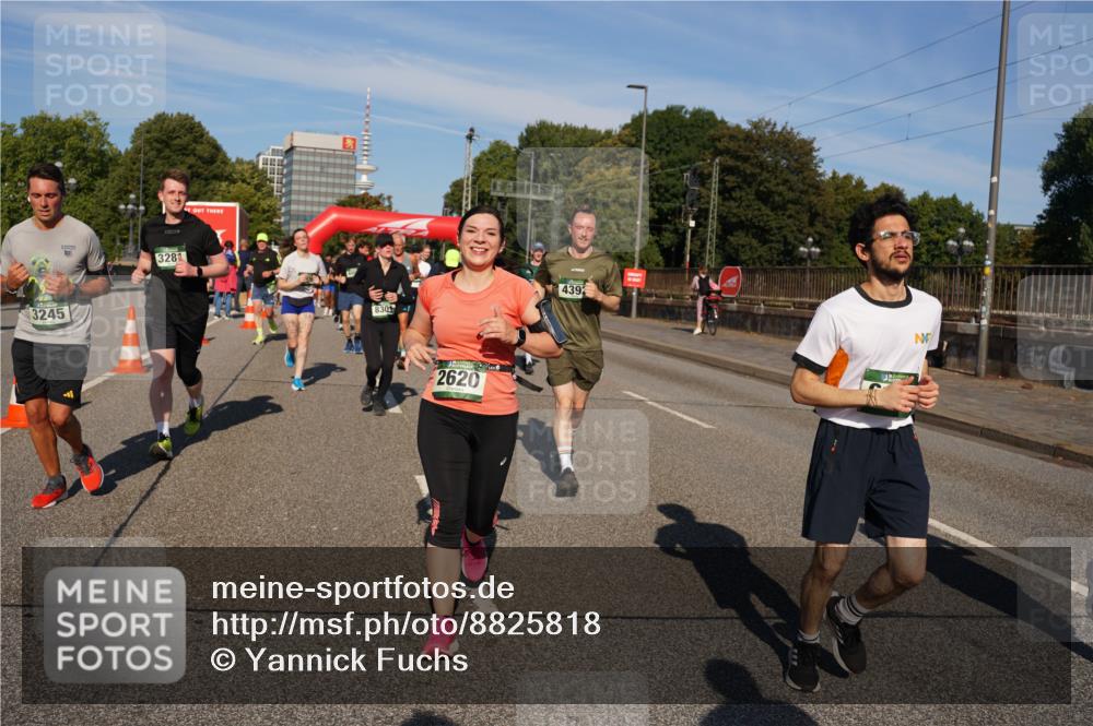 07.09.2025 - BARMER Alsterlauf Yannick Fuchs http://msf.ph/oto/8825818 07.09.2025 10:00:37 Laufen 3245, 3281, 8301, 2620, 4392 meine-sportfotos.de