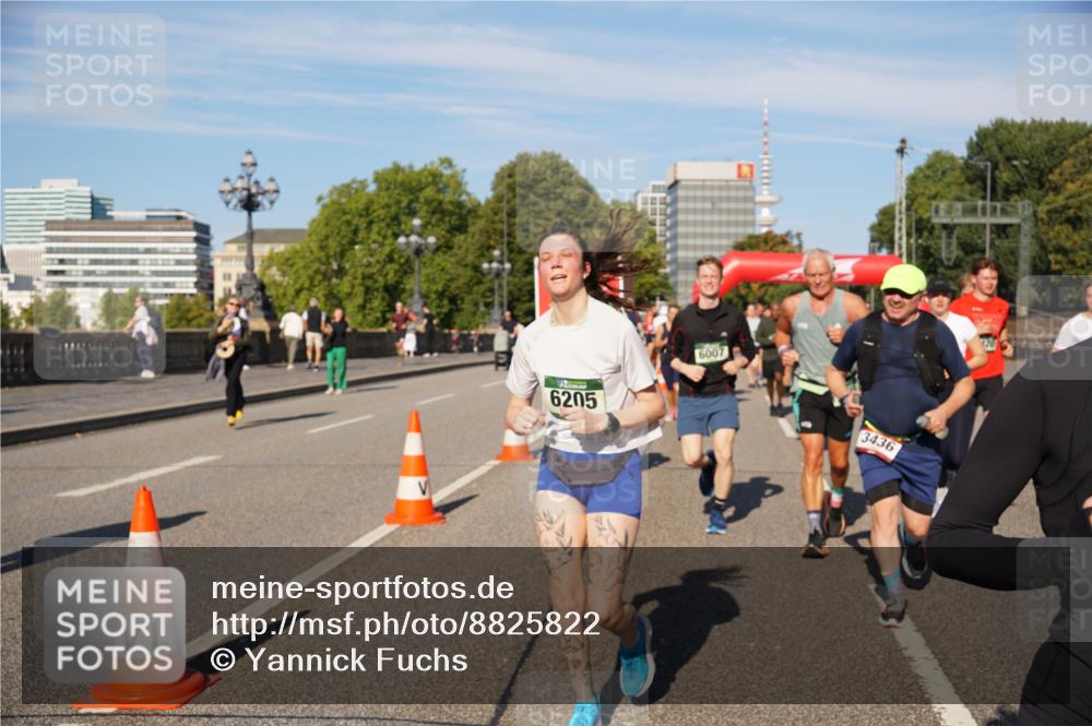 07.09.2025 - BARMER Alsterlauf Yannick Fuchs http://msf.ph/oto/8825822 07.09.2025 10:00:39 Laufen 6205, 6007, 3436, 120 meine-sportfotos.de